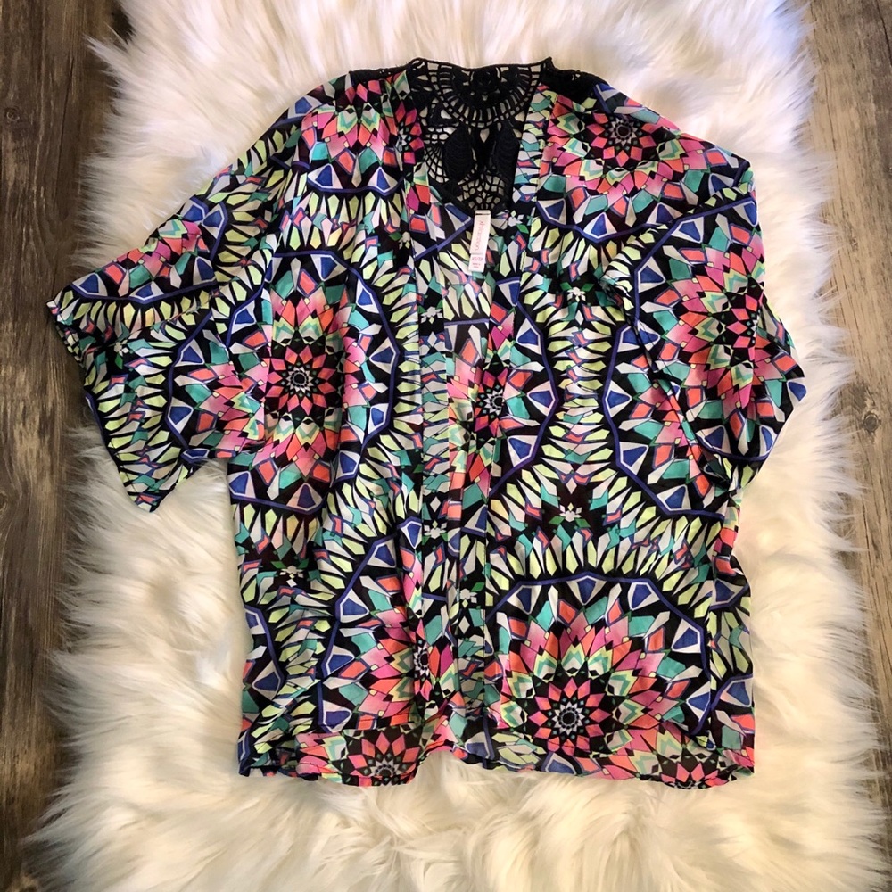 Xhilaration kimono